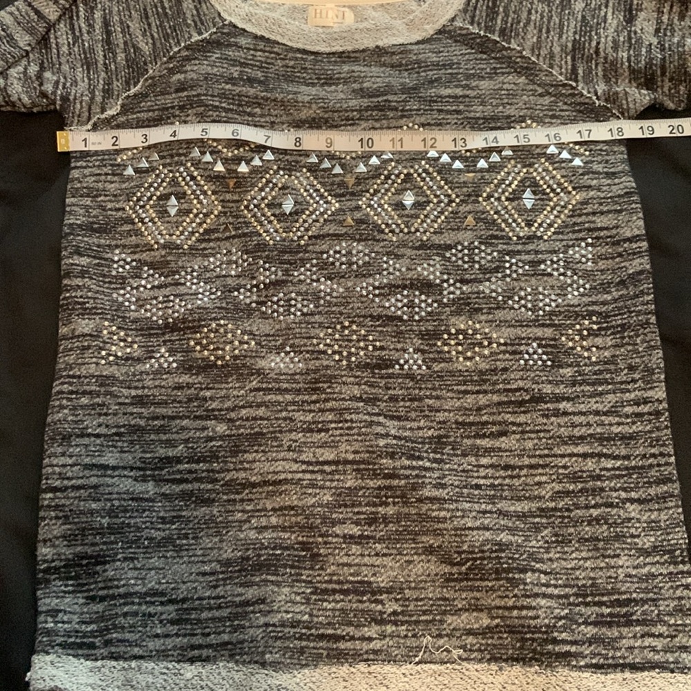 Hint Sequined Top - Picture 6 of 7